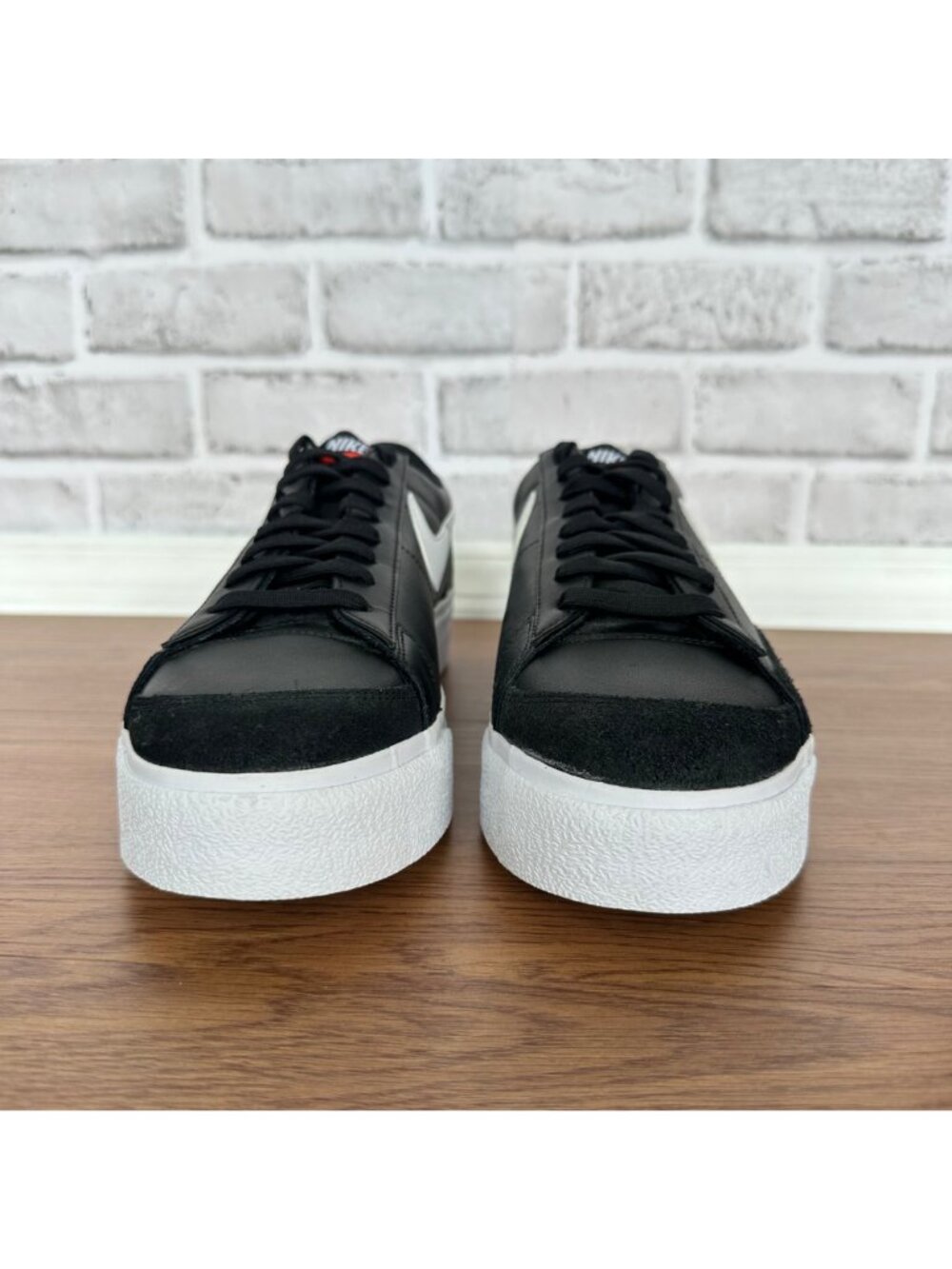 ⭐Rare Nike Blazer Low Platform Sz 12 Women Shoes Black White Sneakers DJ0292-001 - Picture 3 of 11
